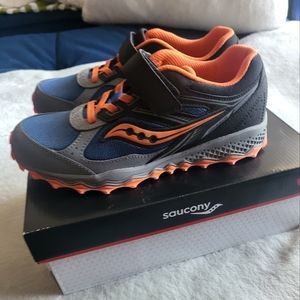 Saucony Big Kid Size 4 Cohesion Tr14 Velcro Hiking Sneaker Black/Blue /Oran